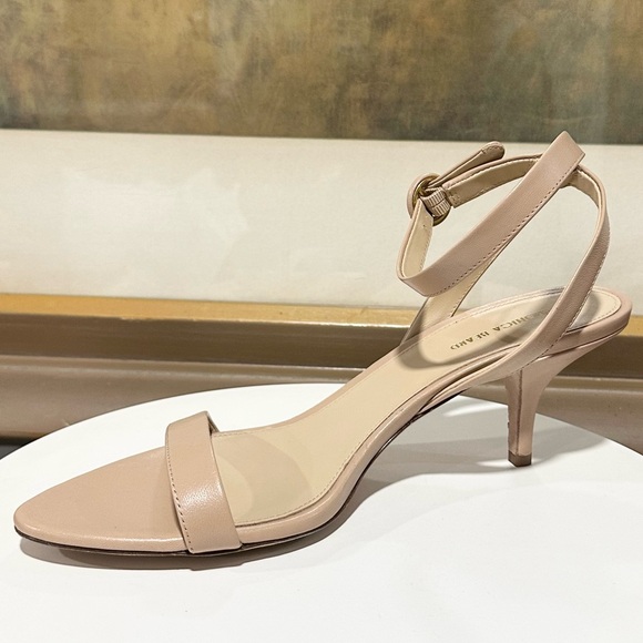 🌹VERONICA BEARD🌹 Darcelle Leather Sandal in Bisque Size: 8.5 - Picture 5 of 14